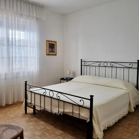 Centro Daire Grado
